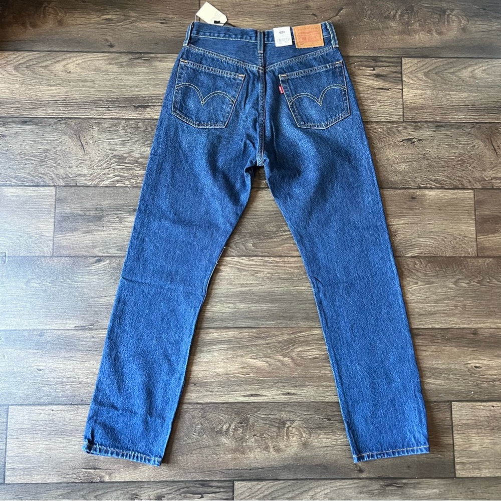 Levi's Women's Big E Original Fit 501's Selvedge Denim Medium Wash Size 27x30